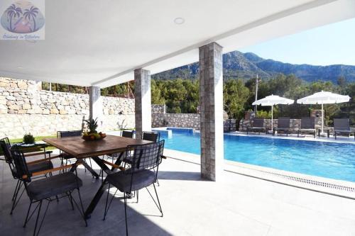 Desen Villa 1