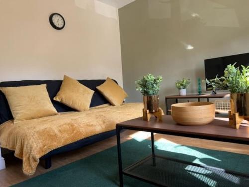 Apartamento Short Term Lets From �15 Per Person Per Night