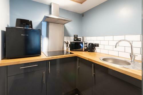 Hostal 144 Lower Cheltenham Place