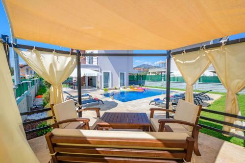 Charming Villa With Central Location In Fethiye