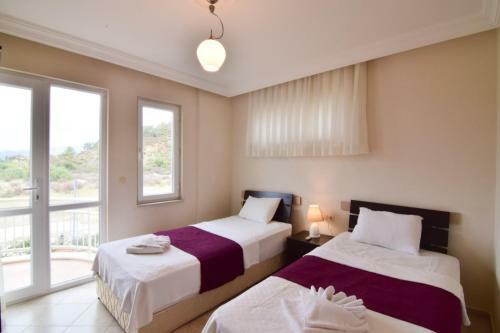 Beachfront Seaview 3 Bedroom Apartment Seahorse 8