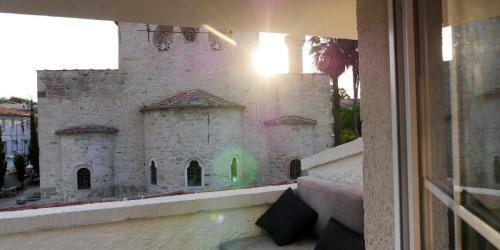 Hotel Lotus K�yi�i Otel