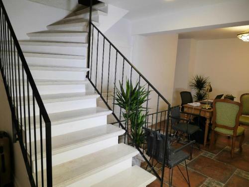 Hotel Lotus K�yi�i Otel