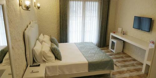 Hotel Lotus K�yi�i Otel
