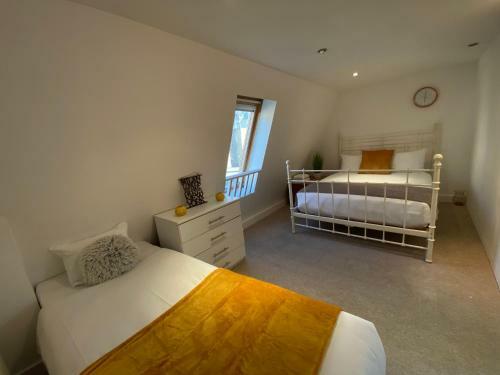 Otto Large Group Townhouse