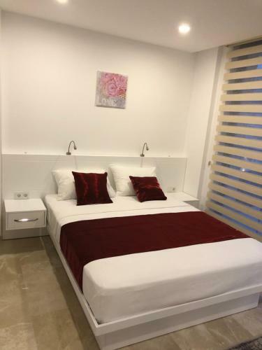 Stone House Apart 2 In Kalkan Mit Poolterrasse