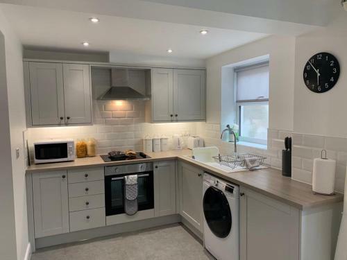 Caernarfon Quality Townhouse