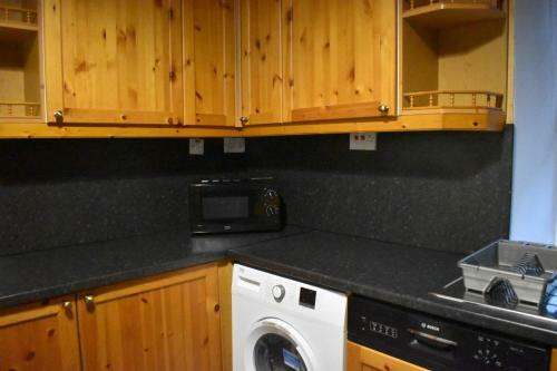 Town Centre, 3 Bed Apartment In Campbeltown