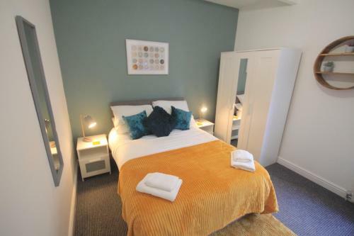 Hostal Double En-suite Room