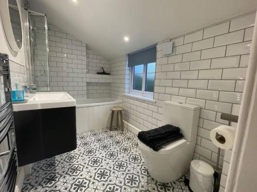 Tor Cottage 2 Bed Sleeps 4
