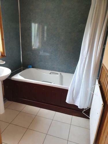Rose Cottage Book 7 Nights Get One Night Free