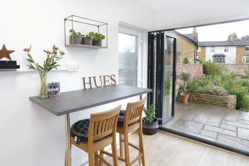 Hostal Hues - Castle Cary