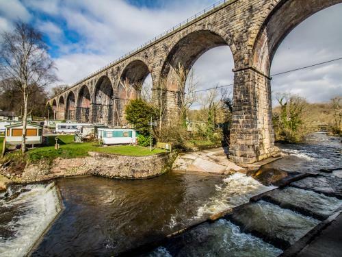 3 The Old Tanyard