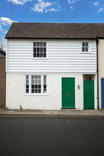 The Nest Canterbury -central-ultra Wifi