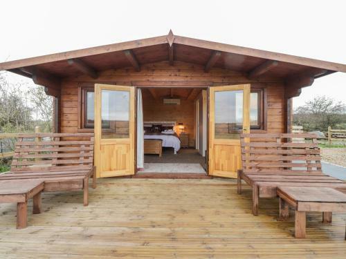 Owl Lodge