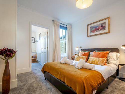 Pass The Keys Cosy Terrace Within City Walls Ideal For Exploring