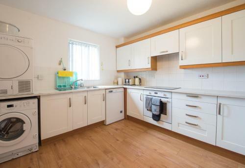 Cardiff Bay Capital Apartment