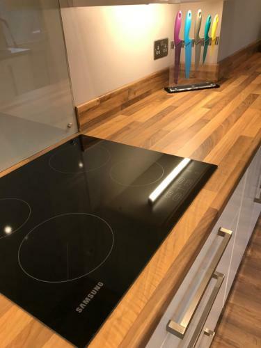 Apartamento New Central Super Clean Cardiff House