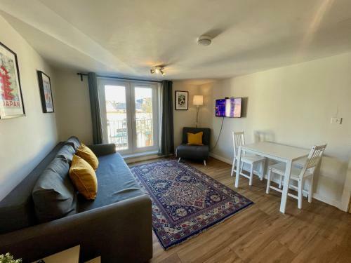 **6 Person City Centre Apartment**