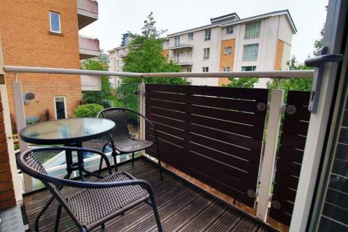 Apartamento Bright And Spacious 2 Br, 15 Min Walk Into Cardiff Centre