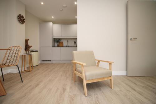 Apartamento Comfortable 1 Br, 6 Mins Drive In City Centre