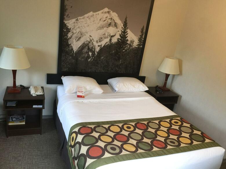 Hotel Super 8 Kelowna