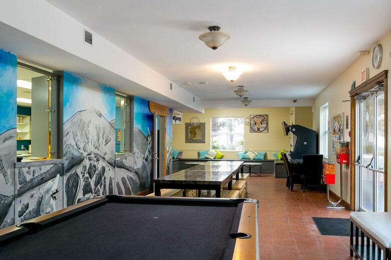 Albergue Samesun Backpackers Lodge Kelowna