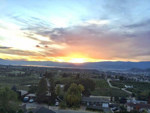 Aparthotel Acker Vacation Rentals Kelowna