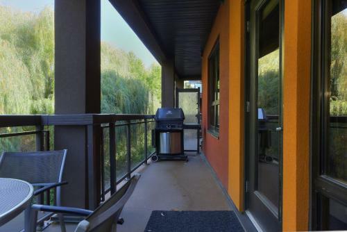 Apartamentos Playa Del Sol Resort - Vacation Rentals