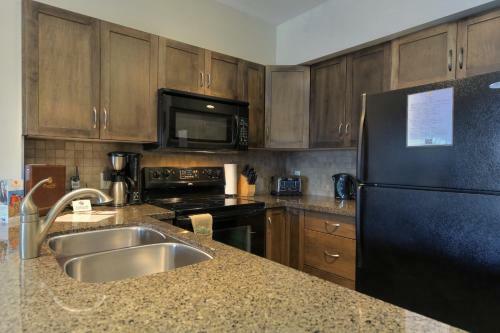 Apartamentos Playa Del Sol Resort - Vacation Rentals