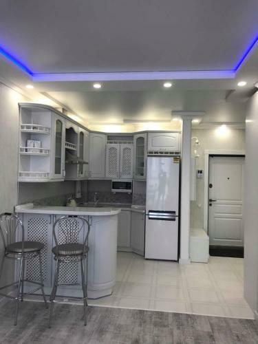 Luxe Apartment On Drahomanova