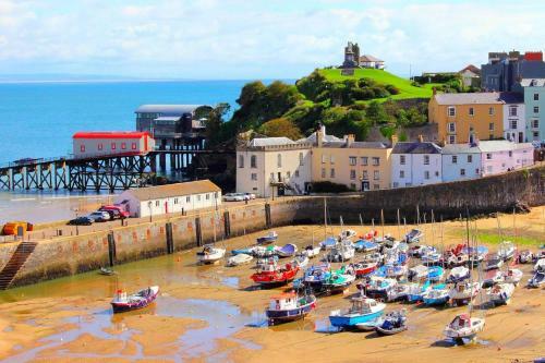 Rowan House Bed & Breakfast & Self Contained Self Catering Apartment