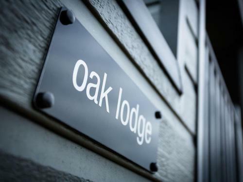 Oak - Ukc4531