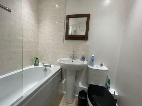 Modern 1 Bed Ground Floor Apartment