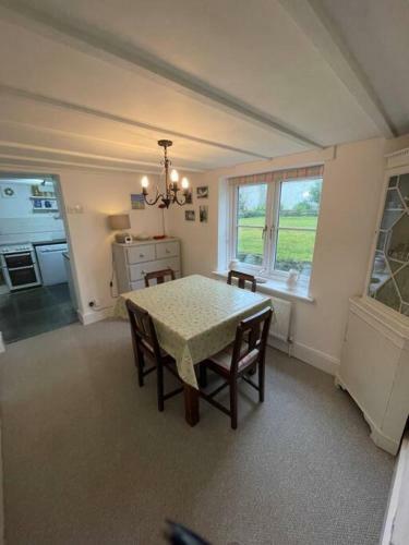 Trewylda 2 Bedroom Sleeps 4