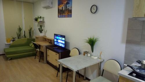 Excellent Studio Apartaments In A Secure Residential Complex Comfort Town 1