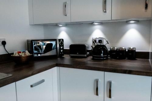 Modern Apartment, 10 Min Walk To City Centre