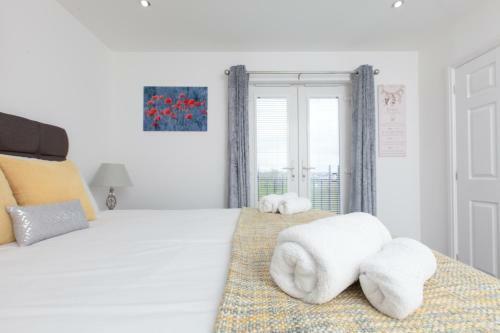 Super Prime Duloch - Dunfermline - 2 Bed Executive Apartment