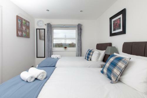 Super Prime Duloch - Dunfermline - 2 Bed Executive Apartment