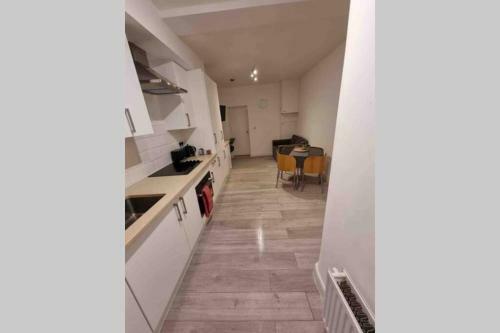 Apartamento 3br 3ensuite - Close To Station - Parking Upon Request