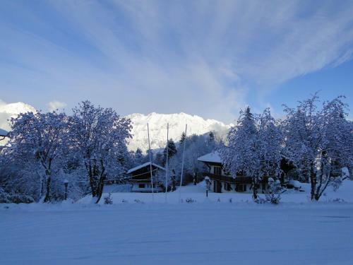 Hotel Le Caprice Des Neiges H�tels-chalets De Tradition