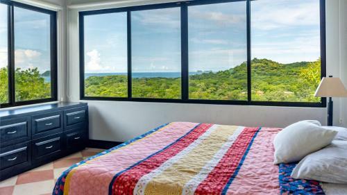Casa Ironbark, Potrero Huge 2-bedroom Home With Pool