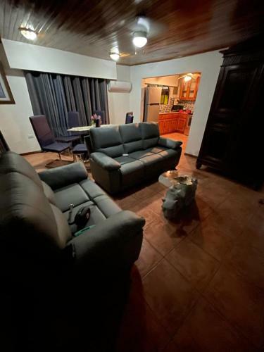Val Hotel Manuel Antonio Cr