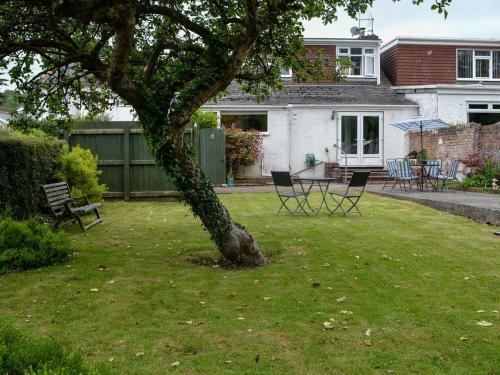 Ewenny Cottage