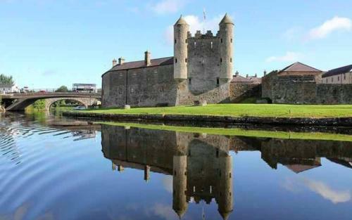 Luxury Apartment In Town Centre