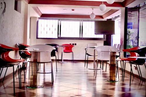Hotel Zellaka H�tel & Caf�