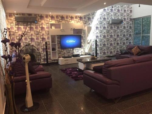 Villa Harmony Home 1 (a Simple Touch Of Luxury)