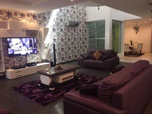 Villa Harmony Home 1 (a Simple Touch Of Luxury)