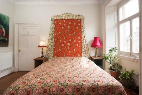 Central Edinburgh Apartment