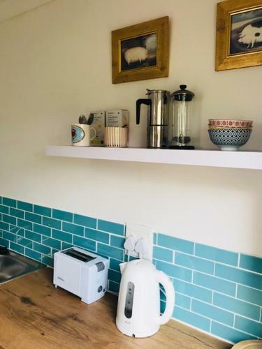 Hostal Oak Tree Garden Cottage